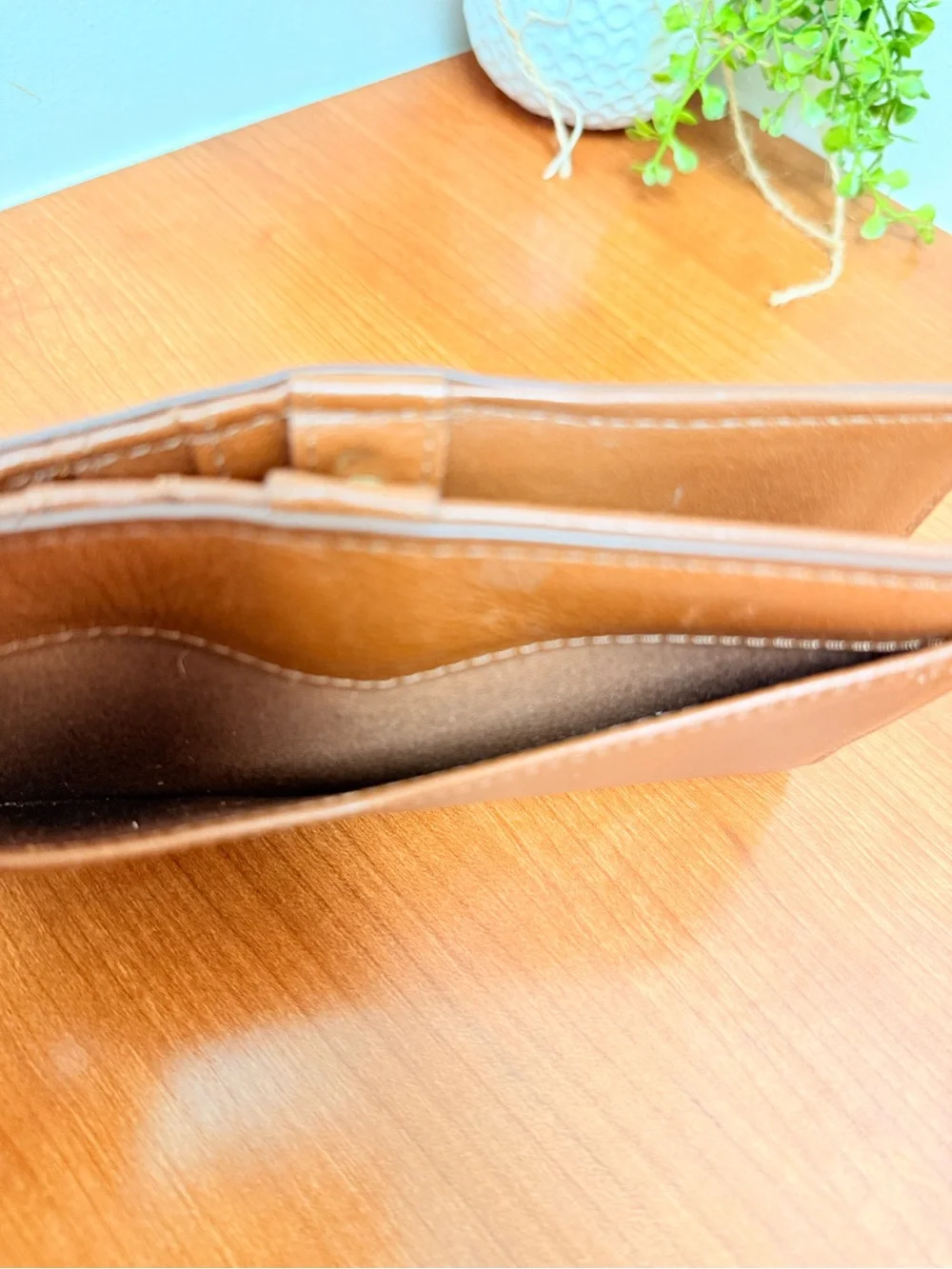 Fossil Liza Slim Bifold Clutch Wallet Brown Leather Bucket Leather Vintage EUC